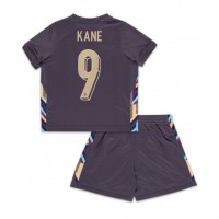 Camiseta Inglaterra Harry Kane #9 Visitante Equipación para niños Eurocopa 2024 manga corta (+ pantalones cortos)